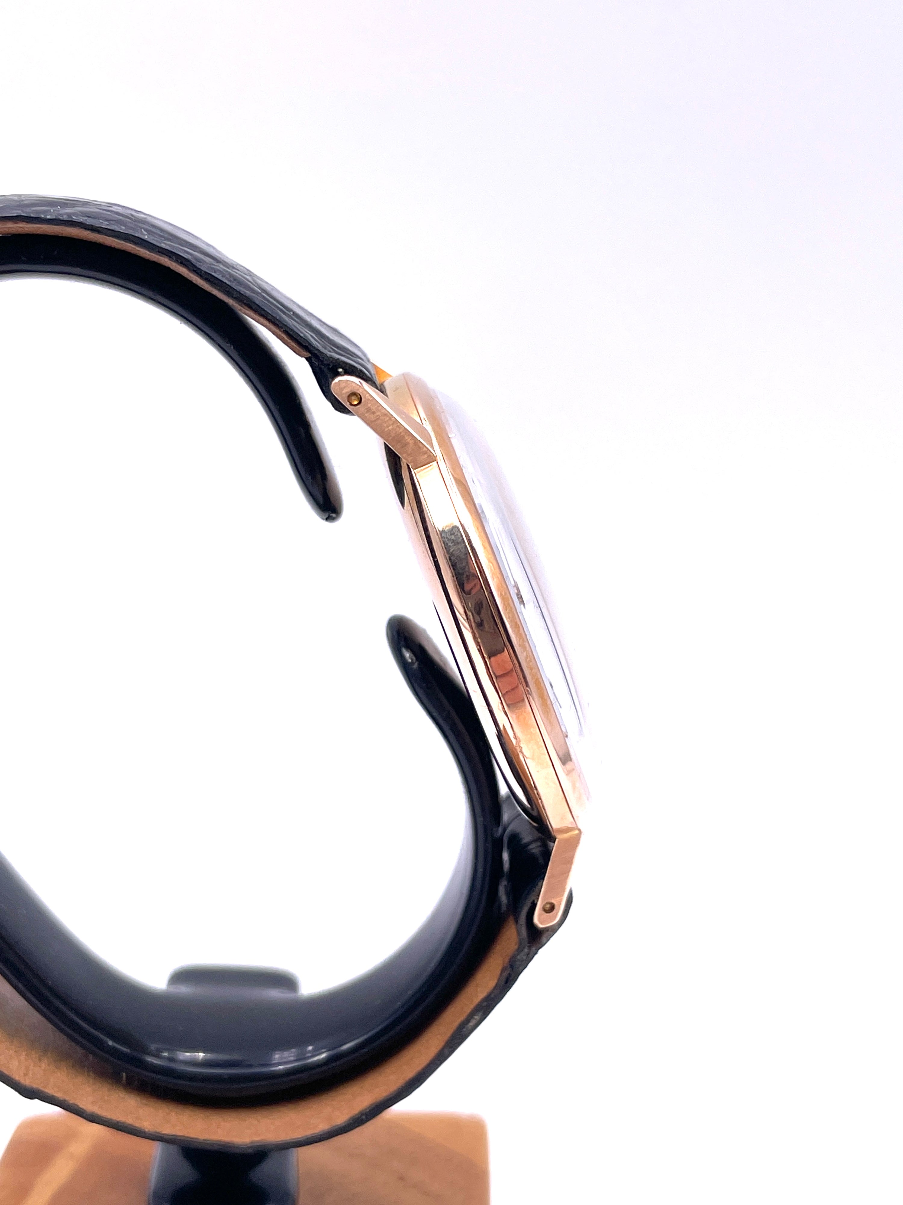 Omega - Carica Manuale - Oro 19K - Secondi Piccoli - Vintage Anni '50s