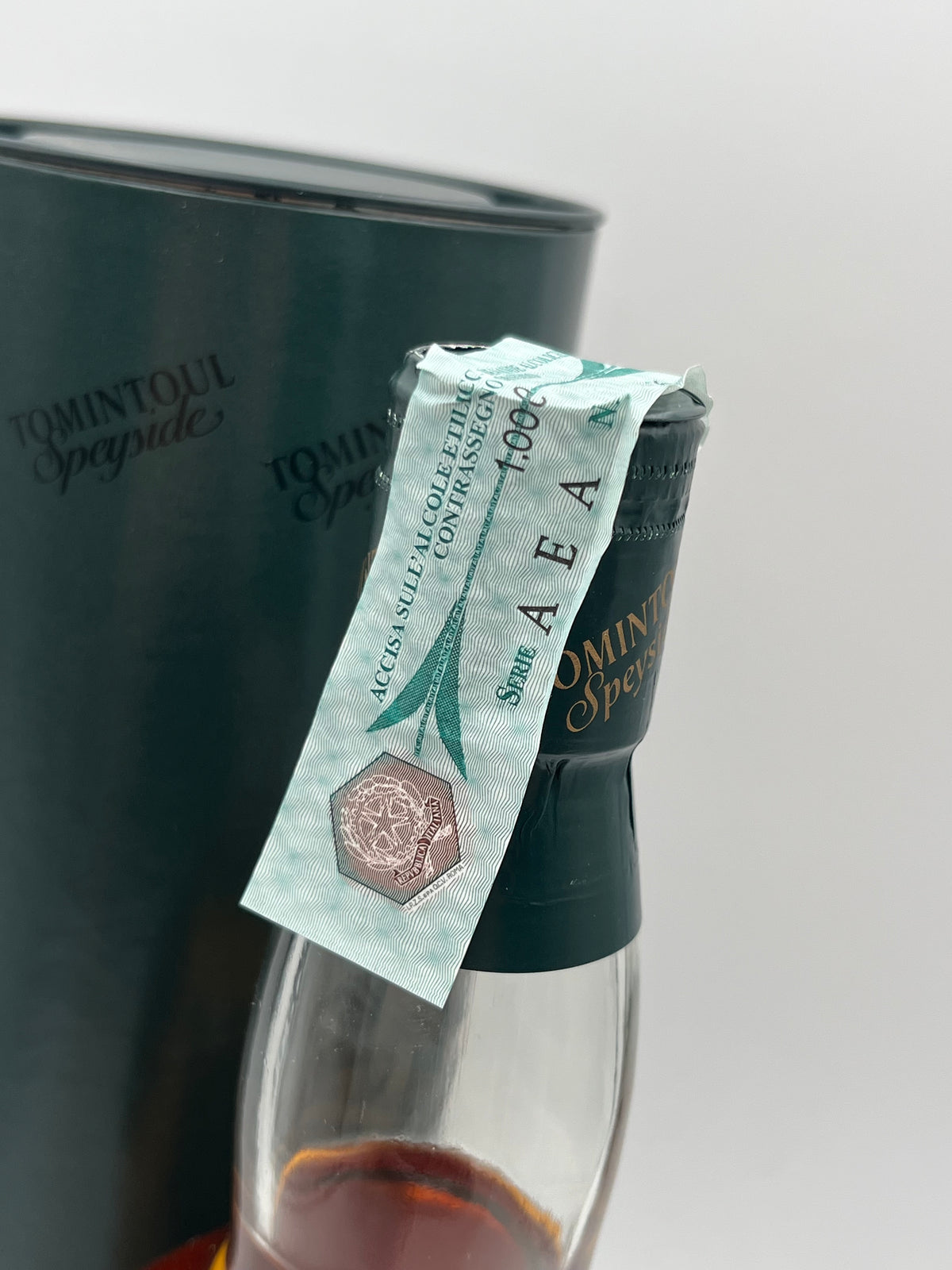 Tomintoul - 10 YO Speyside Single Malt Scotch Whisky - Anni '00s