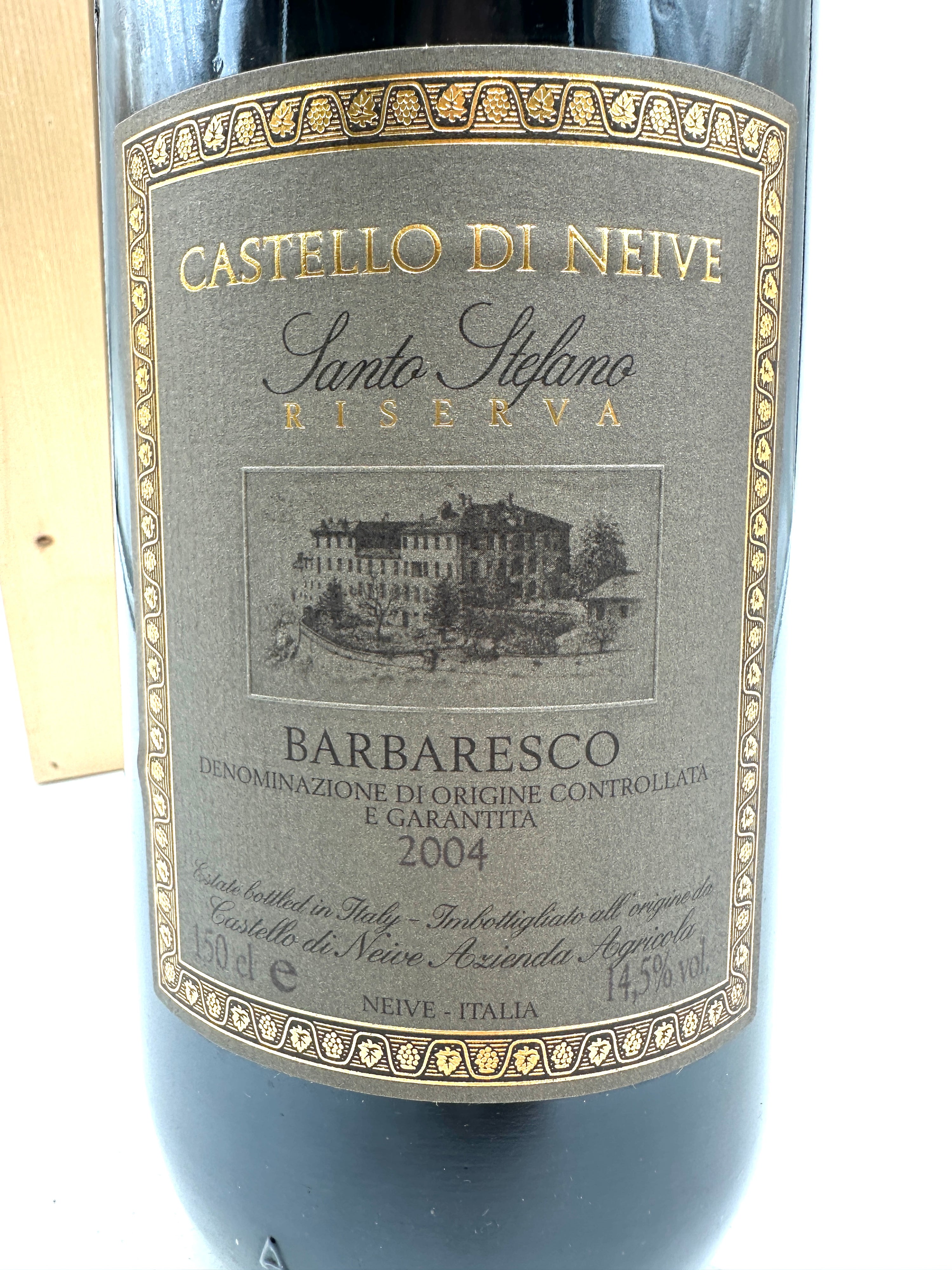 2004 - Castello di Neive - Barbaresco Riserva Santo Stefano - Magnum