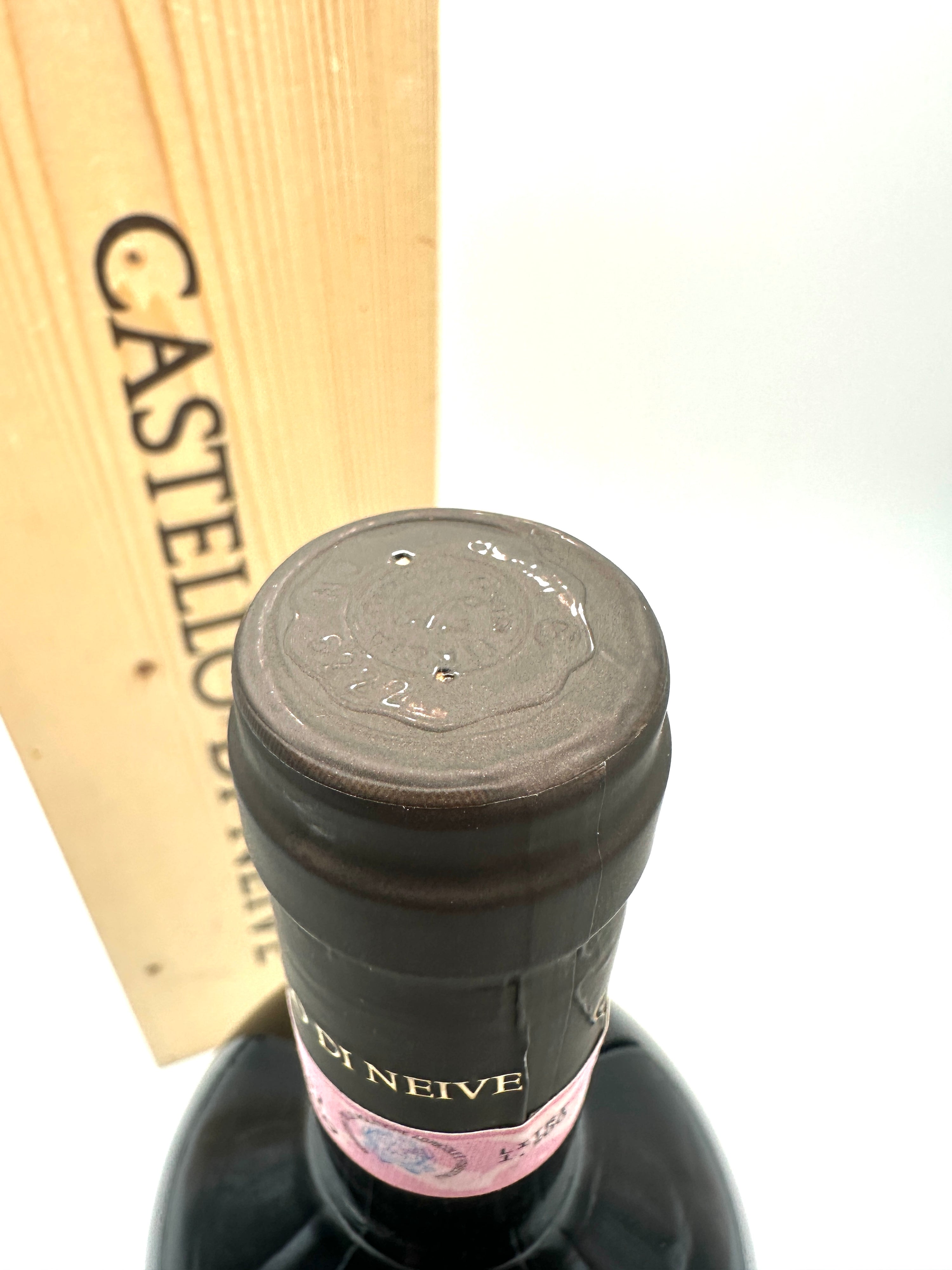 2004 - Castello di Neive - Barbaresco Riserva Santo Stefano - Magnum