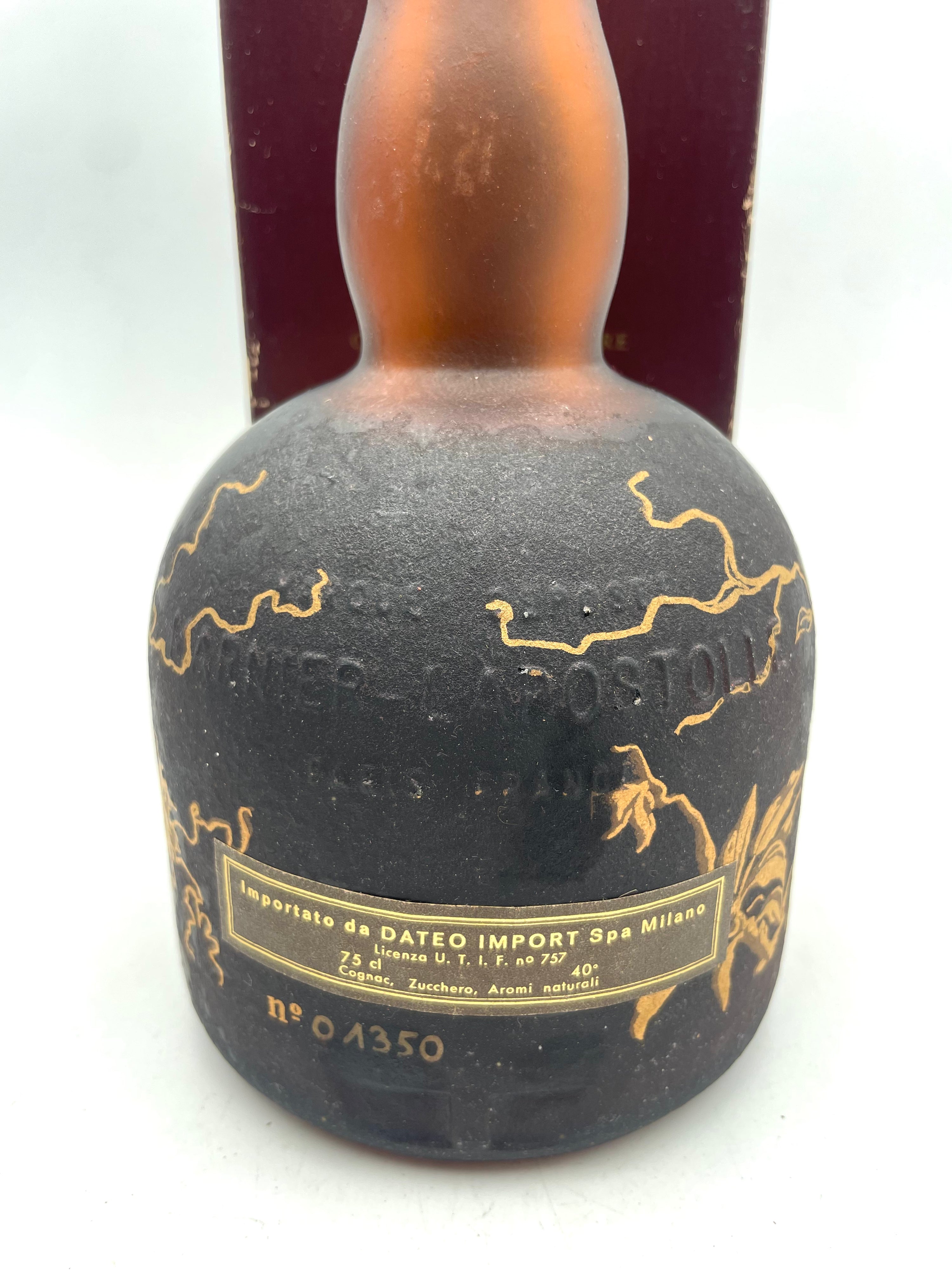 1977 - Grand Marnier - Cordon Rouge Cuvée Spéciale Cent Cinquantenaire