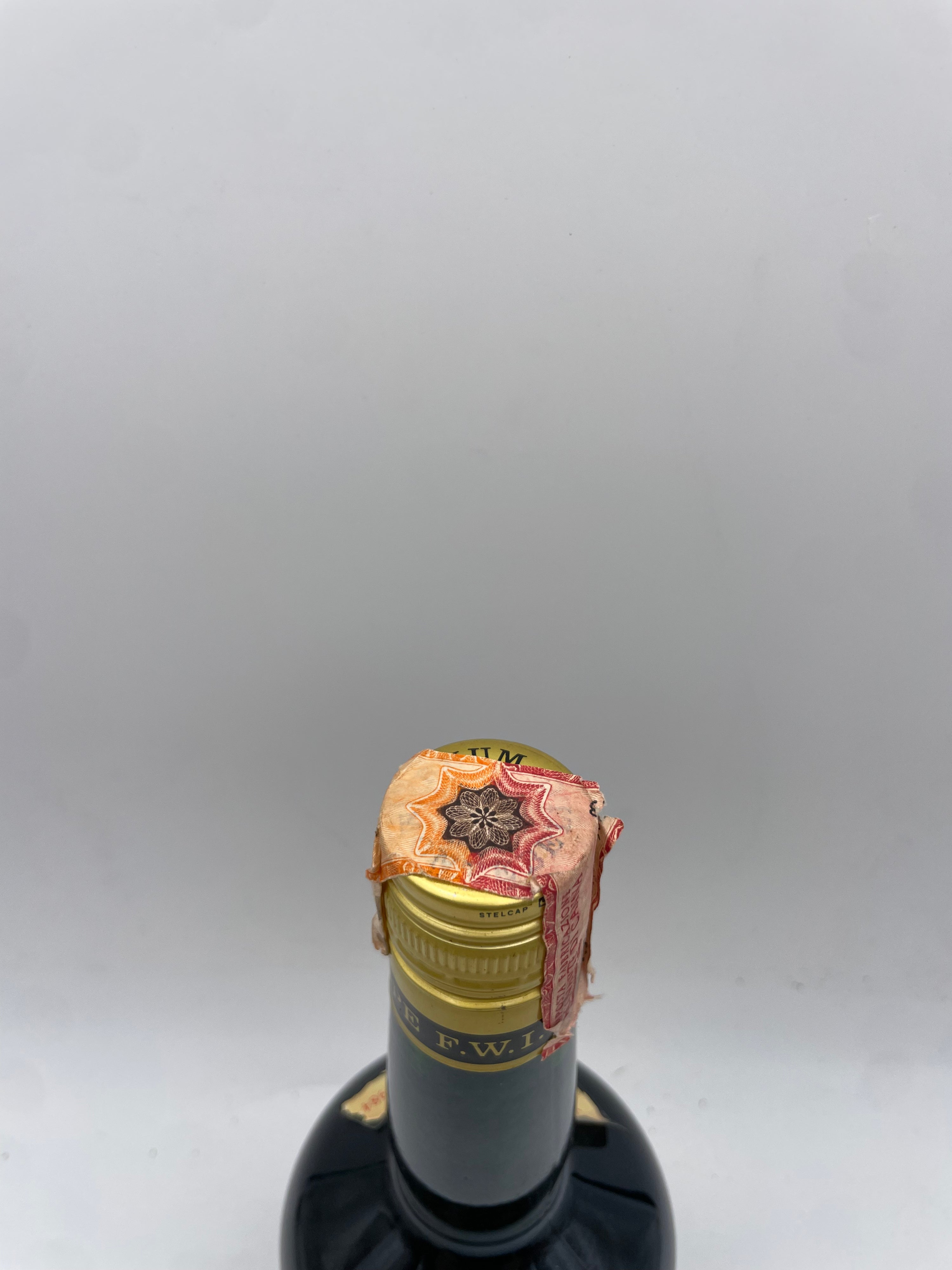 1984 - Montebello - Rare Rhum Vieux Vieilli En Futs De Chene
