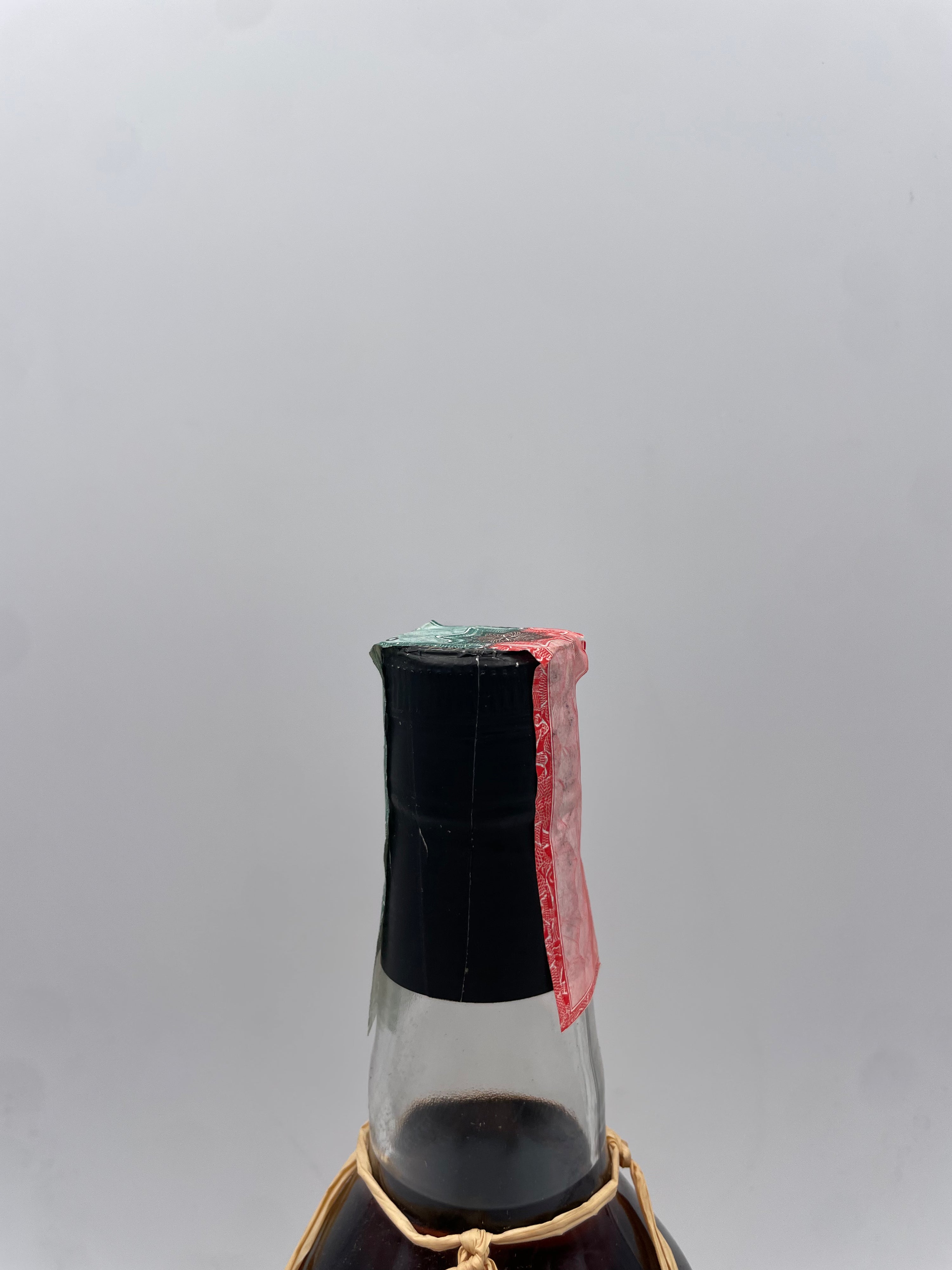 1976 - Domaine de Trianon - Vrai Rhum Vieux