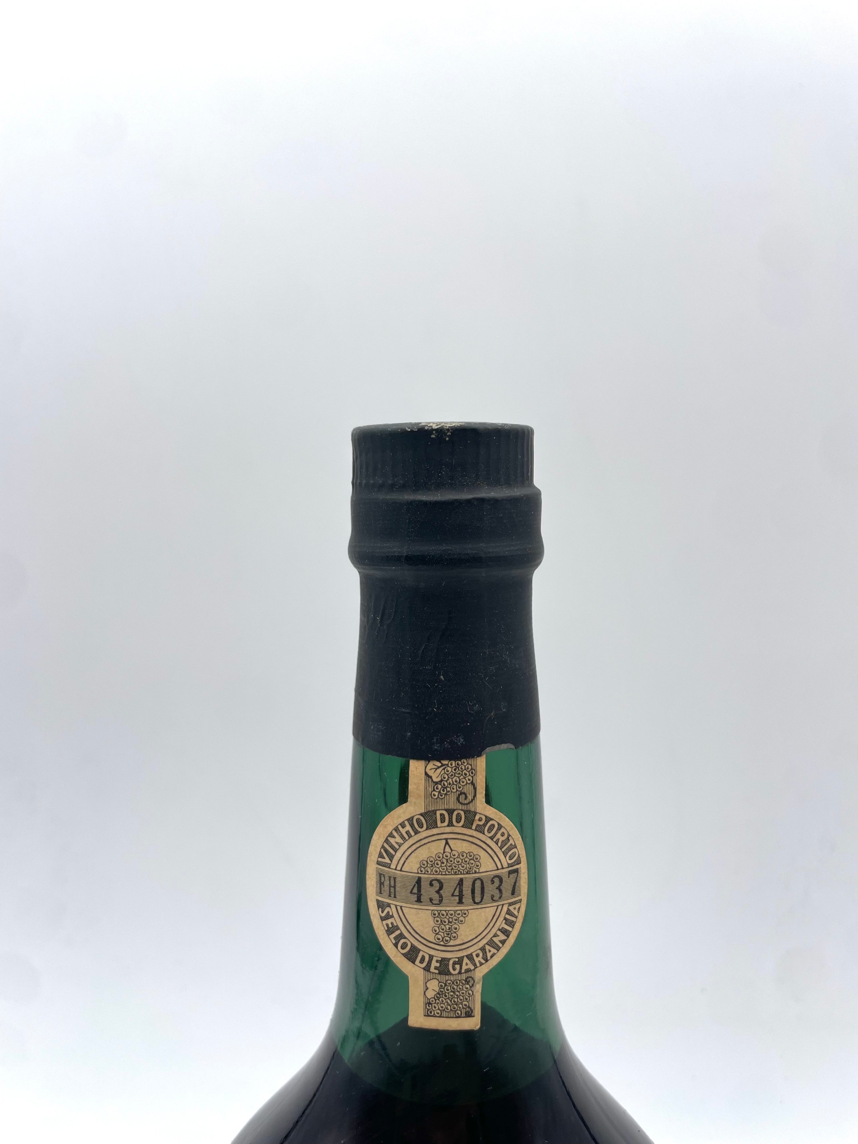 1963 - Croft - Port Distinction 10 YO - Bottl. 1973