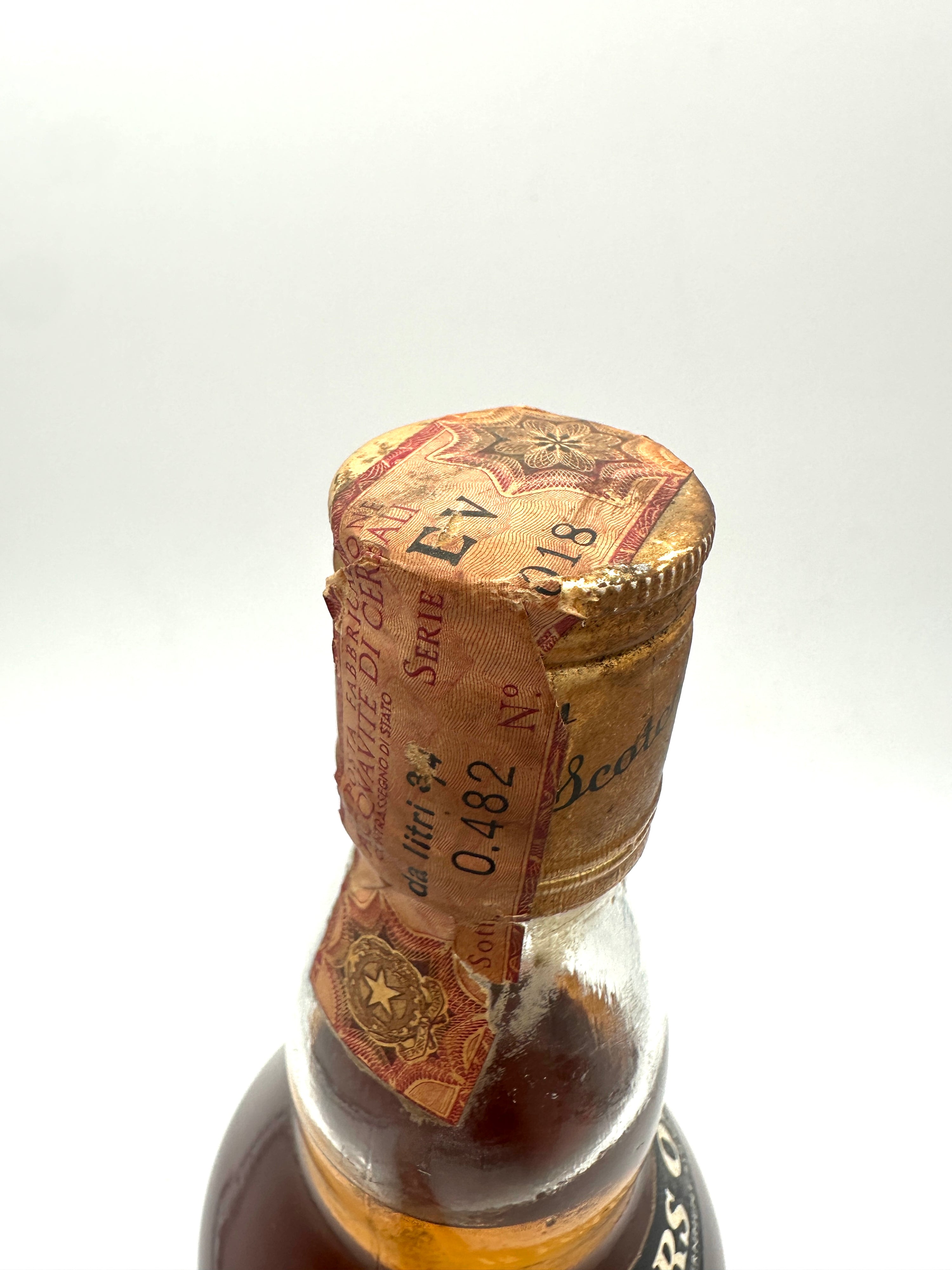 Queens Tower - 15 Years Old Scotch Whisky - Sheridan & Gail - 1960s